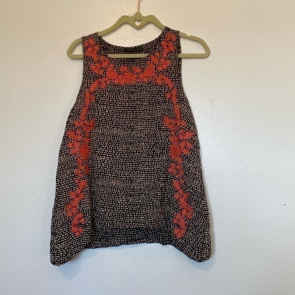 THML EMBROIDERED RAYON sleeveless orange blk and white stunning tank top shirt m - Picture 1 of 8